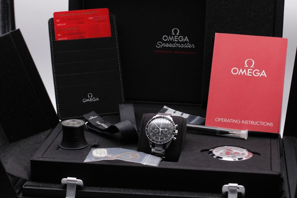 Omega Speedmaster Calibre 321 311.30.40.30.01.001 Image 5